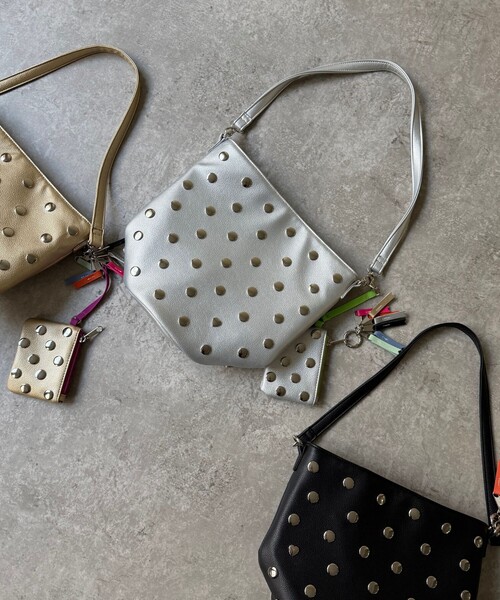 Cheek(チーク)の「【cheek/チーク】HeartCatchShoulder/ハートキャッチショルダー/C26007/ショルダーバッグ/ユニセックス【WEB限定】(トートバッグ・レディース・ブラック/シルバー/ゴールド・フリー)」の4枚目の写真