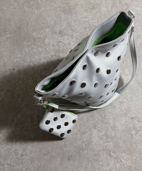 Cheek(チーク)の「【cheek/チーク】HeartCatchShoulder/ハートキャッチショルダー/C26007/ショルダーバッグ/ユニセックス【WEB限定】(トートバッグ・レディース・ブラック/シルバー/ゴールド・フリー)」の6枚目の写真