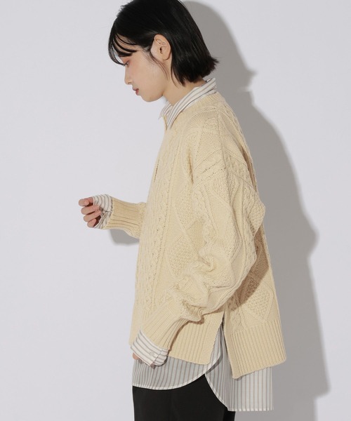 LAKOLE(ラコレ)の「<マシンウォッシャブル>ケーブルニットプルオーバー / 880939(ニット/セーター・レディース・ブラウン/レッド/キナリ/チャコール・FREE)」の16枚目の写真