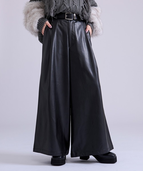 Ellno Loset(エルノロゼット)の「タックワイドパンツ(スラックス・メンズ・ブルーグリーン/ブラック系その他/ブラック・LARGE/MEDIUM/SMALL/X-SMALL)」の1枚目の写真