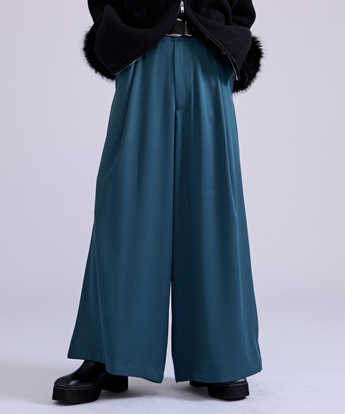 Ellno Loset(エルノロゼット)の「タックワイドパンツ(スラックス・メンズ・ブルーグリーン/ブラック系その他/ブラック・LARGE/MEDIUM/SMALL/X-SMALL)」の3枚目の写真