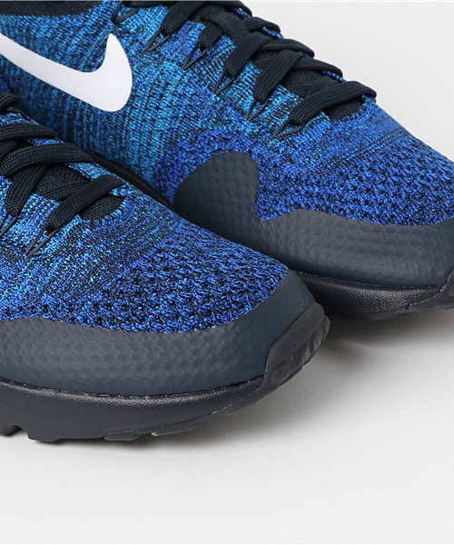 NIKE(ナイキ)の「NIKE Air Max 1 Ultra Flyknit(スニーカー・メンズ・ホワイト/ブルー/レッド・28/26.5/27.5/27)」の10枚目の写真