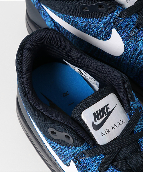 NIKE(ナイキ)の「NIKE Air Max 1 Ultra Flyknit(スニーカー・メンズ・ホワイト/ブルー/レッド・28/26.5/27.5/27)」の12枚目の写真