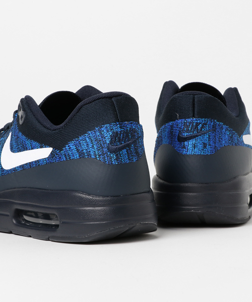 NIKE(ナイキ)の「NIKE Air Max 1 Ultra Flyknit(スニーカー・メンズ・ホワイト/ブルー/レッド・28/26.5/27.5/27)」の5枚目の写真