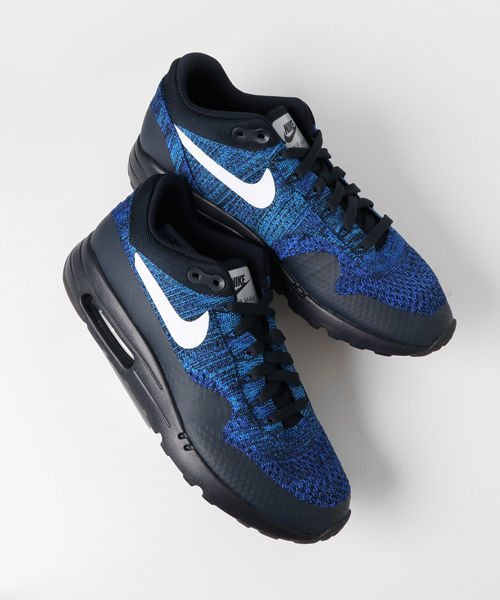 NIKE(ナイキ)の「NIKE Air Max 1 Ultra Flyknit(スニーカー・メンズ・ホワイト/ブルー/レッド・28/26.5/27.5/27)」の6枚目の写真