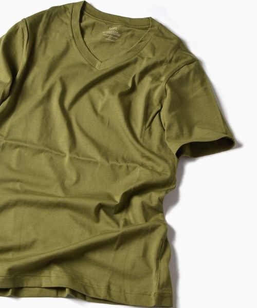 SHIPS（シップス）の「SC: アメリカンシーアイランドコットン Vネック Tシャツ■（Tシャツ/カットソー・メンズ・オリーブ/ホワイト/ベージュ/グレー/ピンク/ネイビー/パープル/ブルー/マスタード・MEDIUM/SMALL/LARGE/X-LARGE）」の5枚目の写真