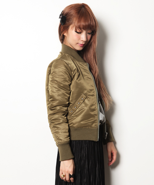 jouetie（ジュエティ）の「BUFFALOコラボMA-1（MA-1・レディース・ブラック/カーキ・MEDIUM）」の3枚目の写真