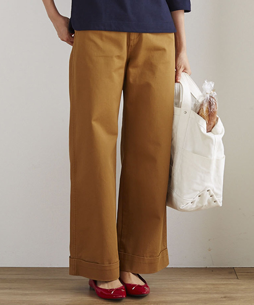 Live in comfort（リブインコンフォート）の「リブ　イン　コンフォート　しっかり素材で脚のラインをカモフラージュ　コットンワイドパンツ（その他パンツ・レディース・インディゴブルー/ブラック/キャメル/カーキ/ベージュ・10/6/8/11/9/12/7/2/15 /14/13/3/1/5/4）」の5枚目の写真