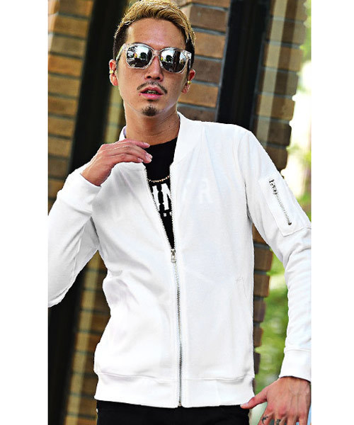 JOKER（ジョーカー）の「スウェットMA-1フライトジャケット（MA-1・メンズ・ブラック/オフホワイト/杢グレー/ネイビー/カーキ/サックスブルー/ブルー系その他/グレー系その他/ライトピンク/ブラック系その他2/ブラック系その他/グレー系その他2/チェック/ホワイト系その他/レッド系その他/ブラウン系その他・L/XL/M/S）」の2枚目の写真