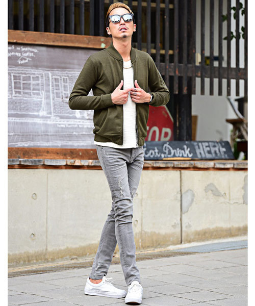 JOKER（ジョーカー）の「スウェットMA-1フライトジャケット（MA-1・メンズ・ブラック/オフホワイト/杢グレー/ネイビー/カーキ/サックスブルー/ブルー系その他/グレー系その他/ライトピンク/ブラック系その他2/ブラック系その他/グレー系その他2/チェック/ホワイト系その他/レッド系その他/ブラウン系その他・L/XL/M/S）」の20枚目の写真