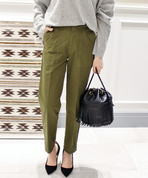 plage(プラージュ)の「ハイウエストベイカーパンツ◆(その他パンツ・レディース・ホワイト/オリーブ・38/36/34/32)」の2枚目の写真