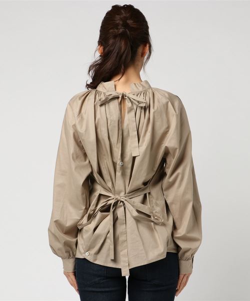 COVERT ORG(カバートオルグ)の「COVERT 【2WAY】袖釦スタンド両前ブラウス(シャツ/ブラウス・レディース・ベージュ/ライラック・38)」の4枚目の写真