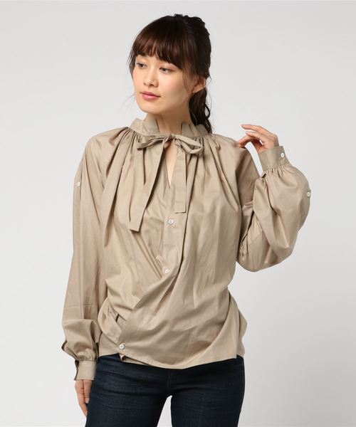 COVERT ORG(カバートオルグ)の「COVERT 【2WAY】袖釦スタンド両前ブラウス(シャツ/ブラウス・レディース・ベージュ/ライラック・38)」の3枚目の写真