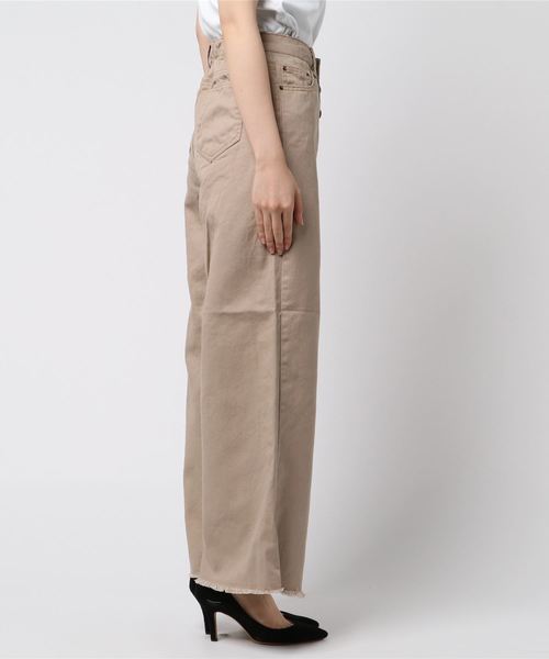 archives(アルシーヴ)の「ワイドフロントボタンパンツ(その他パンツ・レディース・ブラック/ベージュ/カーキ・MEDIUM)」の4枚目の写真