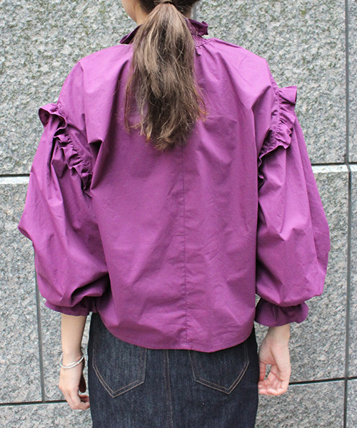 RANDA（ランダ）の「スタンドフリルブラウス（シャツ/ブラウス・レディース・ベージュ/パープル/ドット・FREE）」の5枚目の写真