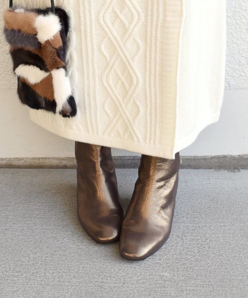 SHIPS（シップス）の「FLAMENQUITAS:ショートブーツ◇（ブーツ・レディース・ブラック/カーキ/ベージュ/オフホワイト/ゴールド・38/35/36/37）」の8枚目の写真