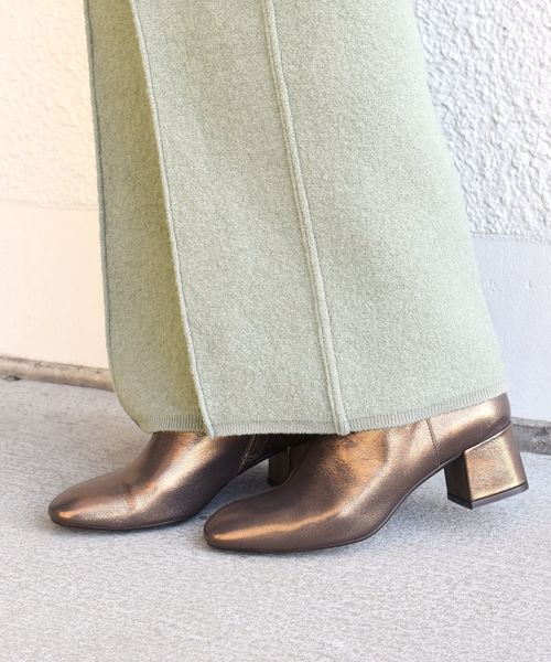 SHIPS（シップス）の「FLAMENQUITAS:ショートブーツ◇（ブーツ・レディース・ブラック/カーキ/ベージュ/オフホワイト/ゴールド・38/35/36/37）」の7枚目の写真