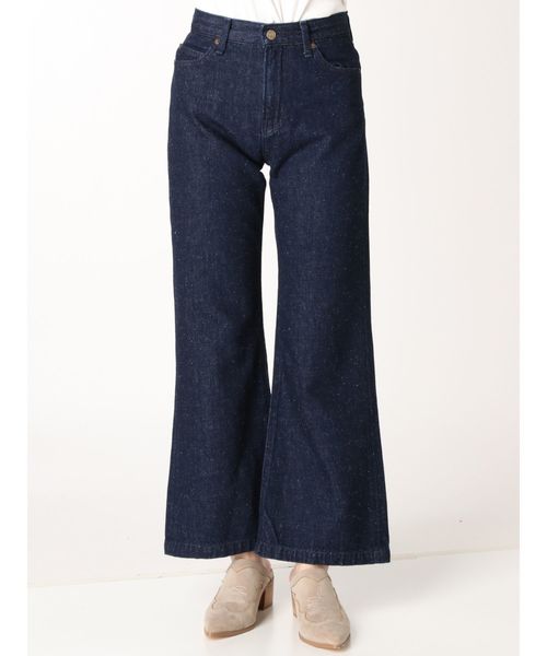 Ungrid（アングリッド）の「ネップフレアデニム（デニムパンツ・レディース・インディゴブルー・24inch/25inch/26inch）」の7枚目の写真