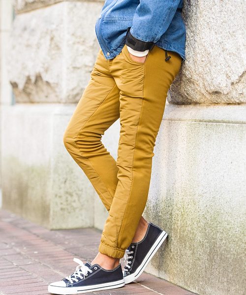 Vicci（ビッチ）の「『vicci/ヴィッチ』ポンチ切替ダウンパンツ[DOWN80％/FEATHER20％]（その他パンツ・メンズ・ブラック系その他/ブラック系その他2/ブラウン系その他/ブラウン系その他2/グリーン系その他/グリーン系その他2/ブルー系その他/ブルー系その他2/ベージュ系その他2/ベージュ系その他/その他2/その他1・M/L）」の5枚目の写真