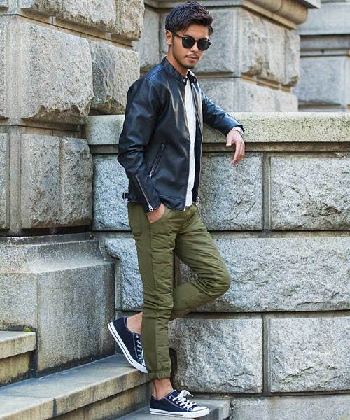 Vicci（ビッチ）の「『vicci/ヴィッチ』ポンチ切替ダウンパンツ[DOWN80％/FEATHER20％]（その他パンツ・メンズ・ブラック系その他/ブラック系その他2/ブラウン系その他/ブラウン系その他2/グリーン系その他/グリーン系その他2/ブルー系その他/ブルー系その他2/ベージュ系その他2/ベージュ系その他/その他2/その他1・M/L）」の16枚目の写真