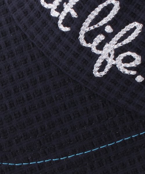 adabat（アダバット）の「配色パイピングバイザー　メンズ（サンバイザー・メンズ・ホワイト/ブラック/ネイビー・00）」の7枚目の写真