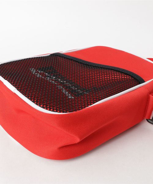 PUMA(プーマ)の「PUMA プーマ PUMA X ADER PORTABLE(ショルダーバッグ・メンズ・ブルー系その他/レッド・フリー)」の4枚目の写真