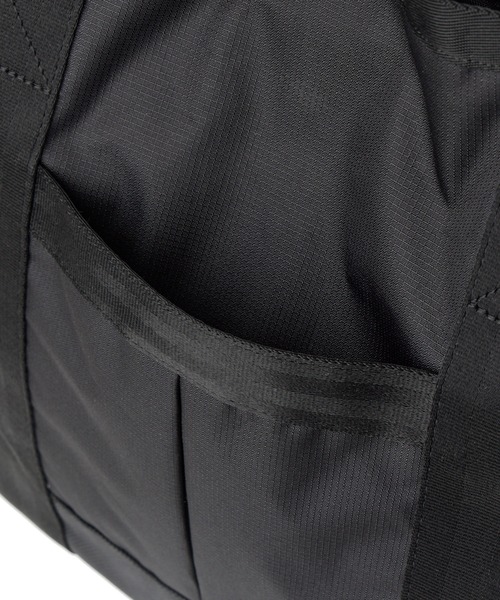NEW ERA(ニューエラ)の「ニューエラ トートバッグ 22L NEW ERA(トートバッグ・メンズ・ヘザーグレー/ブラック系その他/ブラック系その他3/カーキ/グレー/ネイビー/ブラック系その他2・FREE)」の16枚目の写真