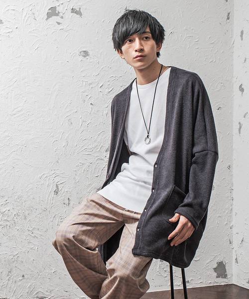 MinoriTY（マイノリティ）の「ビッグドルマンロングカーディガン オーバーサイズニット（カーディガン/ボレロ・メンズ・ブラック/ベージュ/マスタード/チャコール・FREE）」の3枚目の写真