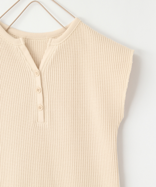 LOWRYS FARM（ローリーズファーム）の「２ＷＡＹワッフルワンピース　831249（ワンピース・キッズ・ブラック/ブルー/アイボリー・100/110/120）」の9枚目の写真