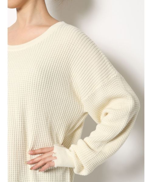 GYDA（ジェイダ）の「ダメージワッフルニットTOPS（ニット/セーター・レディース・ブラック/グレー/オフホワイト/その他・FREE）」の13枚目の写真