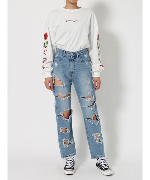 jouetie(ジュエティ)の「ダメージボーイズデニム(デニムパンツ・レディース・ブラック/ライトブルー・SMALL/MEDIUM)」の9枚目の写真