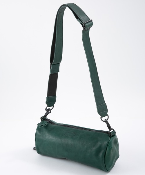 Butler Verner Sails（バトラーヴァーナーセイルス）の「馬革ロールショルダー（ショルダーバッグ・メンズ・ネイビー/ブラック/ダークグリーン/ブラウン/キャメル・FREE）」の3枚目の写真