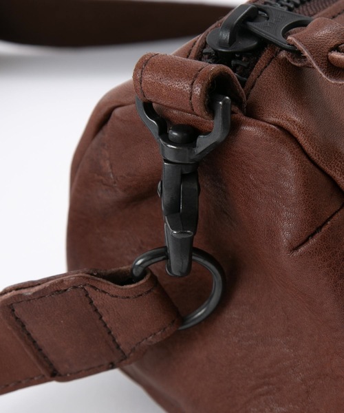 Butler Verner Sails（バトラーヴァーナーセイルス）の「馬革ロールショルダー（ショルダーバッグ・メンズ・ネイビー/ブラック/ダークグリーン/ブラウン/キャメル・FREE）」の17枚目の写真