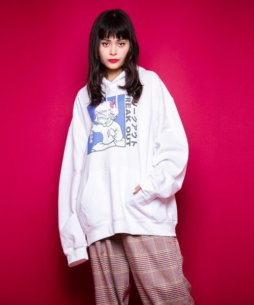 Candy Stripper(キャンディストリッパー)の「FREAK OUT フーディー(パーカー・レディース・オフホワイト/ブラック/ピンク・2)」の2枚目の写真