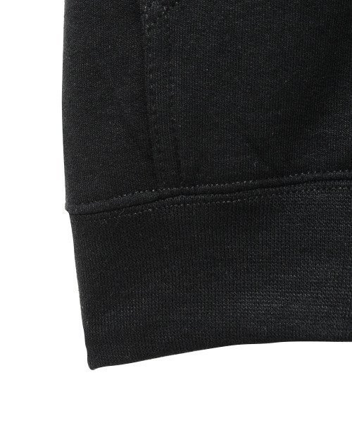 Candy Stripper(キャンディストリッパー)の「FREAK OUT フーディー(パーカー・レディース・オフホワイト/ブラック/ピンク・2)」の13枚目の写真