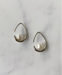 Port（ポート）の「しずく フープ パール ピアス(S)（ピアス（両耳用））」