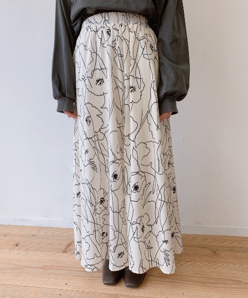 VANNIE U（ヴァニーユー）の「ニュアンスフラワースカート（スカート・レディース・アイボリー・FREE）」の14枚目の写真