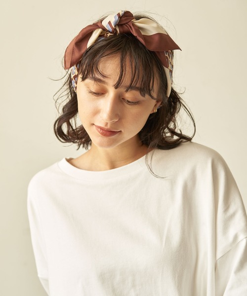 earth music&ecology（アースミュージックアンドエコロジー）の「幾何学柄スカーフ ＊（ストール/ショール・レディース・ベージュ/ブラウン・FREE）」の6枚目の写真