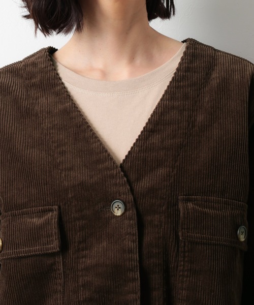 LAKOLE（ラコレ）の「コーデュロイショートカバーオール / LAKOLE（ノーカラージャケット・レディース・アイボリー/ダークブラウン/ライトグリーン・SMALL/MEDIUM）」の15枚目の写真