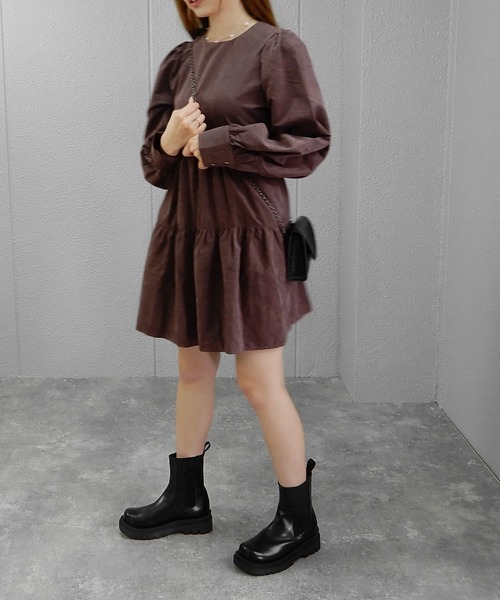 minia（ミニア）の「ラギットソールチェルシーブーツ/トラックソールサイドゴアミドルブーツ　◆（ブーツ・レディース・ブラック/アイボリー/ブラウン・23.5cm/24.5cm/23.0cm/24.0cm/25.0cm/L/LL/M/S）」の10枚目の写真