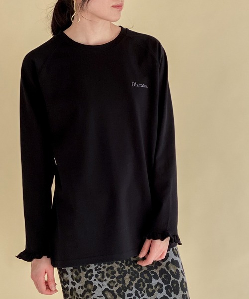 ottilie（オティーリエ）の「袖口フリルカットソープルオーバー（Tシャツ/カットソー・レディース・オフホワイト/ベージュ/ブラック・FREE）」の2枚目の写真