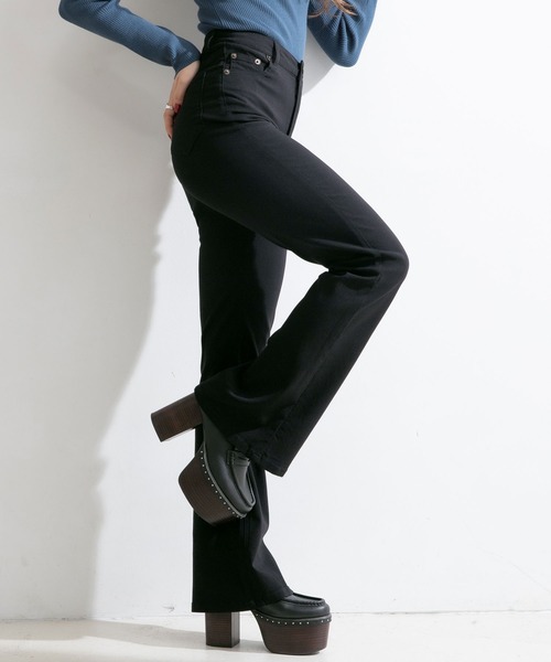 Newlyme(ニューリーミー)の「【選べる股下丈】超絶激ストレッチフレアーパンツ(その他パンツ・レディース・ブラック・MEDIUM/SHORT/TALL)」の5枚目の写真