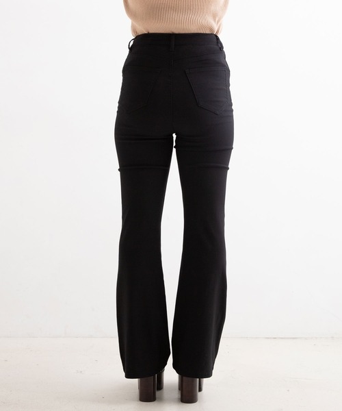 Newlyme(ニューリーミー)の「【選べる股下丈】超絶激ストレッチフレアーパンツ(その他パンツ・レディース・ブラック・MEDIUM/SHORT/TALL)」の7枚目の写真