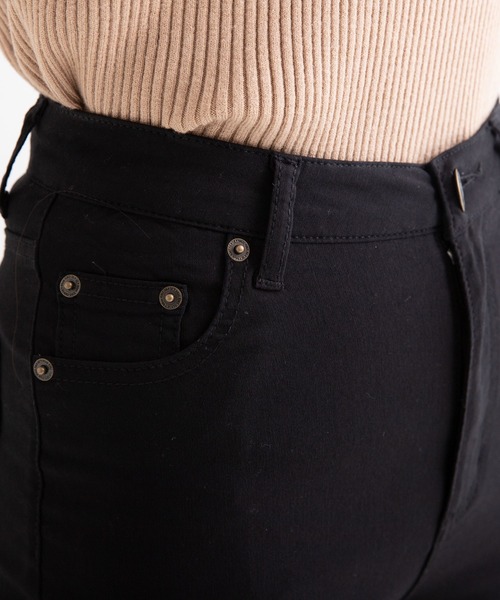 Newlyme(ニューリーミー)の「【選べる股下丈】超絶激ストレッチフレアーパンツ(その他パンツ・レディース・ブラック・MEDIUM/SHORT/TALL)」の12枚目の写真