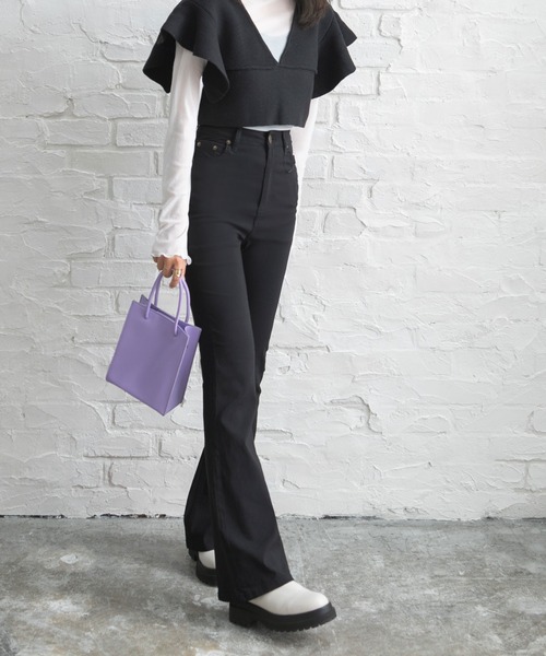 Newlyme(ニューリーミー)の「【選べる股下丈】超絶激ストレッチフレアーパンツ(その他パンツ・レディース・ブラック・MEDIUM/SHORT/TALL)」の14枚目の写真