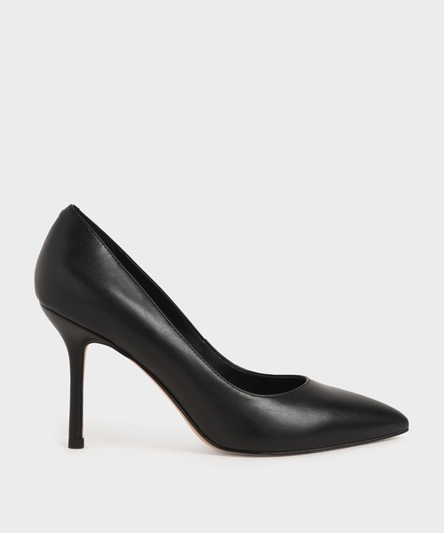 CHARLES & KEITH（チャールズ & キース）の「クラシックポインテッドトゥパンプス / Classic Pointed Toe Pumps（パンプス・レディース・ブラック/オフホワイト・22.5cm/23cm/23.5cm/24.5cm/25cm/25.5cm）」の2枚目の写真