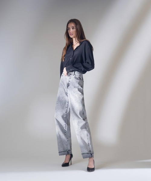 CHARLES & KEITH（チャールズ & キース）の「クラシックポインテッドトゥパンプス / Classic Pointed Toe Pumps（パンプス・レディース・ブラック/オフホワイト・22.5cm/23cm/23.5cm/24.5cm/25cm/25.5cm）」の8枚目の写真