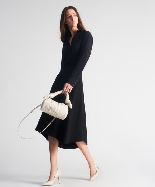 CHARLES & KEITH（チャールズ & キース）の「クラシックポインテッドトゥパンプス / Classic Pointed Toe Pumps（パンプス・レディース・ブラック/オフホワイト・22.5cm/23cm/23.5cm/24.5cm/25cm/25.5cm）」の5枚目の写真