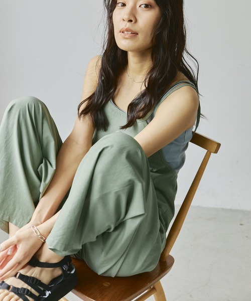 Liyoca(リヨカ)の「【Liyoca】ミリタリークロスサロペット(サロペット/オーバーオール・レディース・ブラック/カーキ/ライトベージュ・FREE)」の16枚目の写真