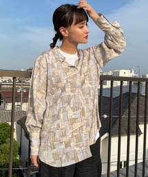 M nort | 【わたなべ麻衣プロデュース】総柄ヴィンテージデザインバンドカラーシャツ(シャツ/ブラウス)